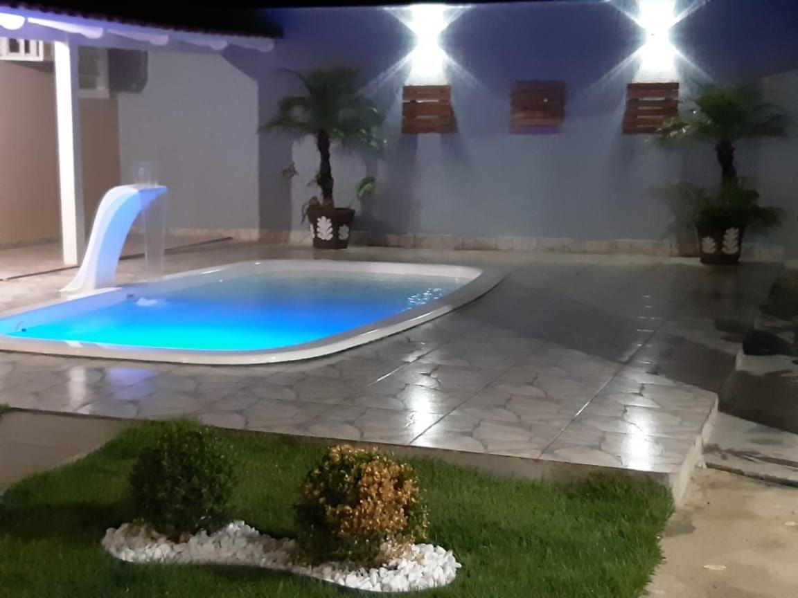 Casa Com Piscina No Centro Villa Nova Viçosa Rum bild